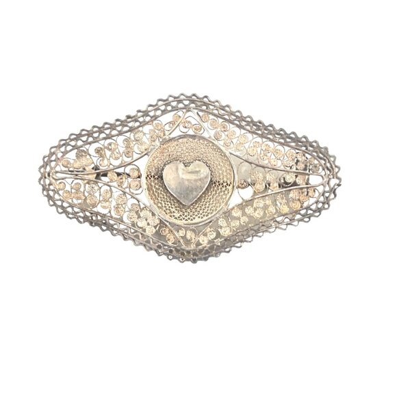Victorian Egyptian Revival Silver Filigree Heart Brooch - Picture 2 of 7